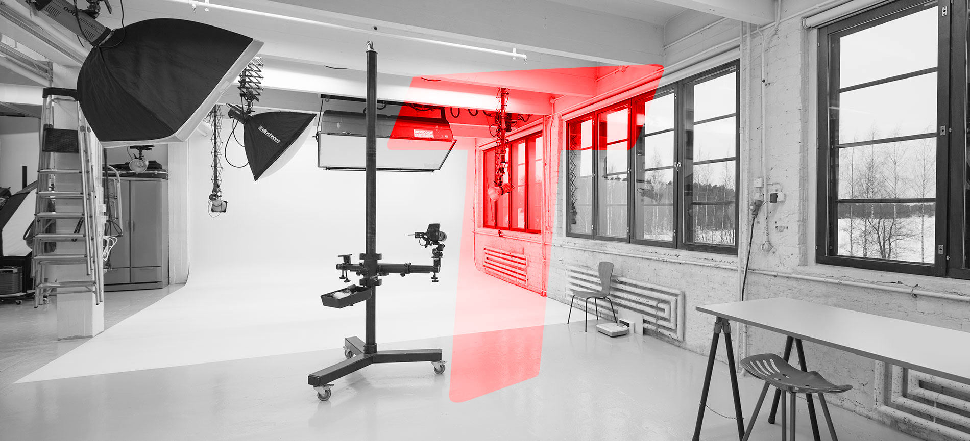 Lahti, lahtelainen valokuvaaja Tommi Mattila. Lehtikuvaus, henkilökuvaus, yrityskuvaukset, videotuotannot. Studio sijaitsee Lahdessa, Hennalassa.